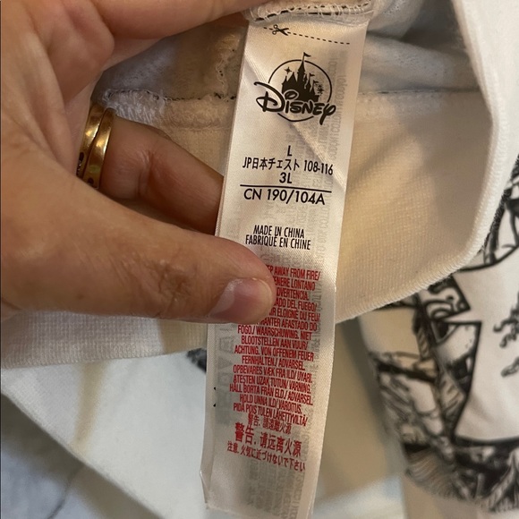 Disney Marvel X-Men Comic Panel Print Graphic Hoodie - Yellow, Black, and White - Picture 4 of 6